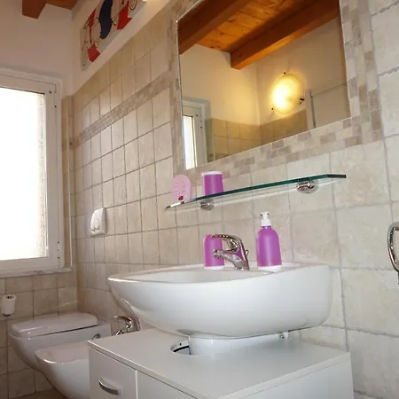 Guest house Bergamum F.l.